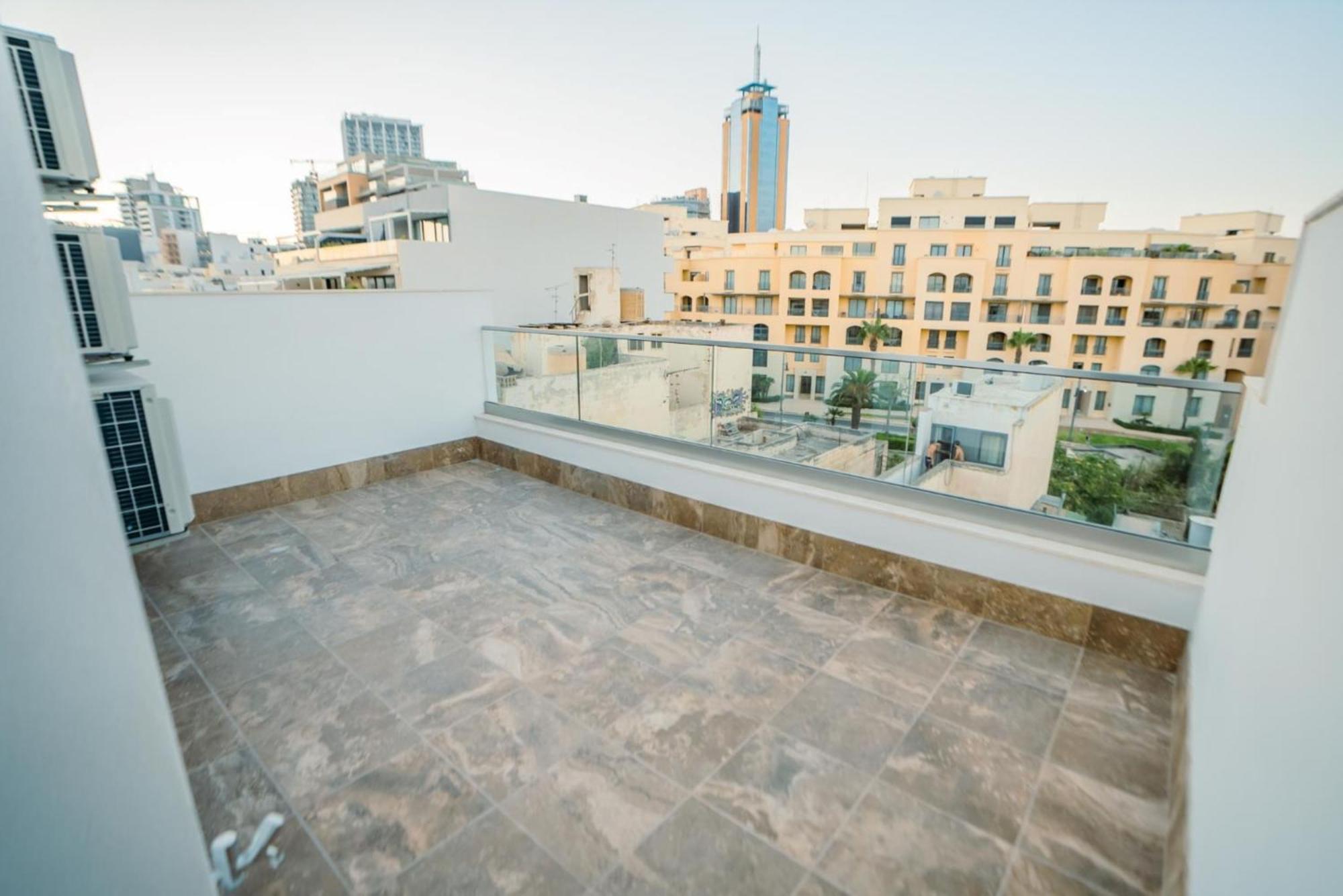 86 Spinola Bay Lägenhet St. Julian's Exteriör bild