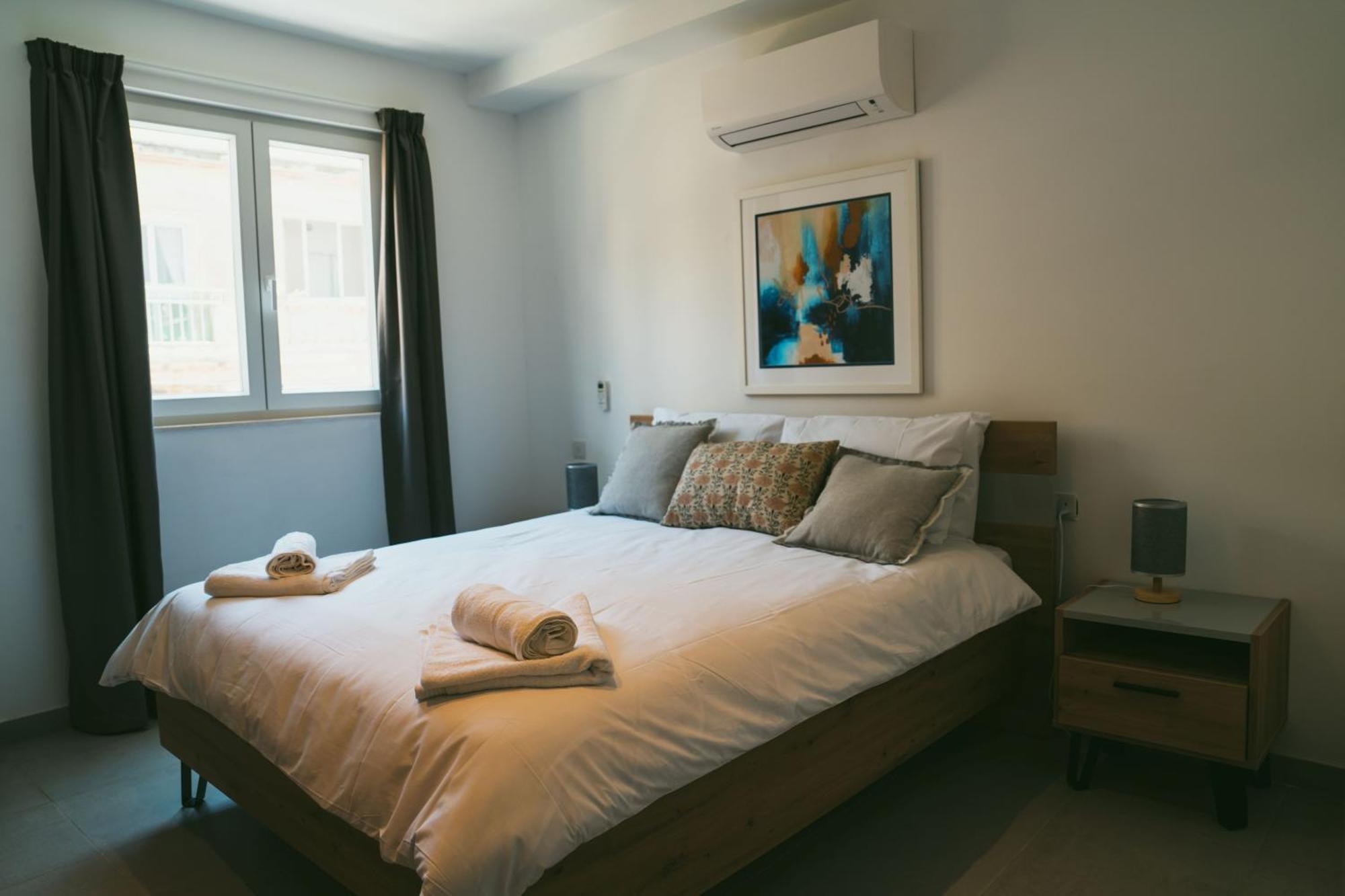 86 Spinola Bay Lägenhet St. Julian's Exteriör bild