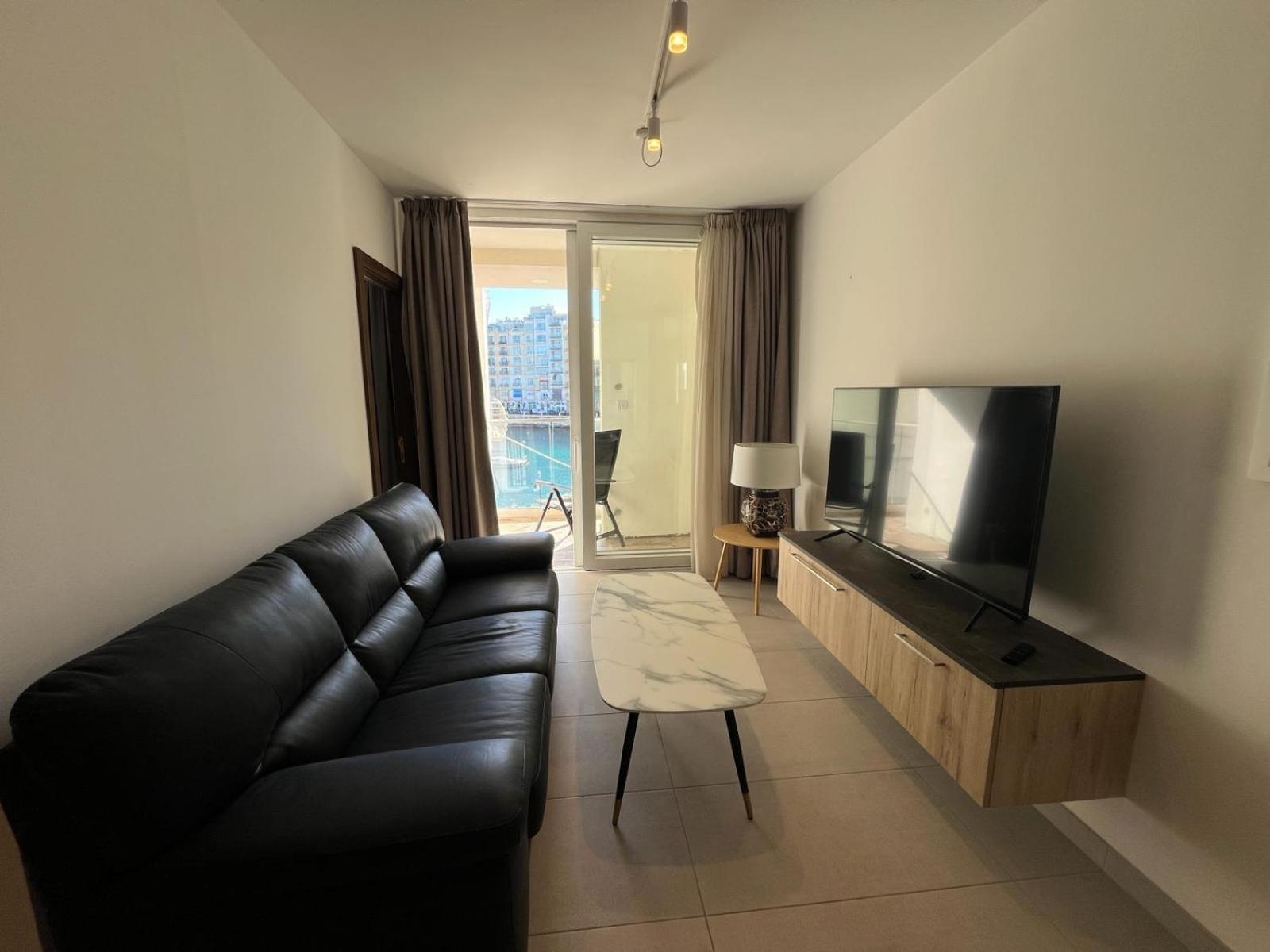 86 Spinola Bay Lägenhet St. Julian's Rum bild